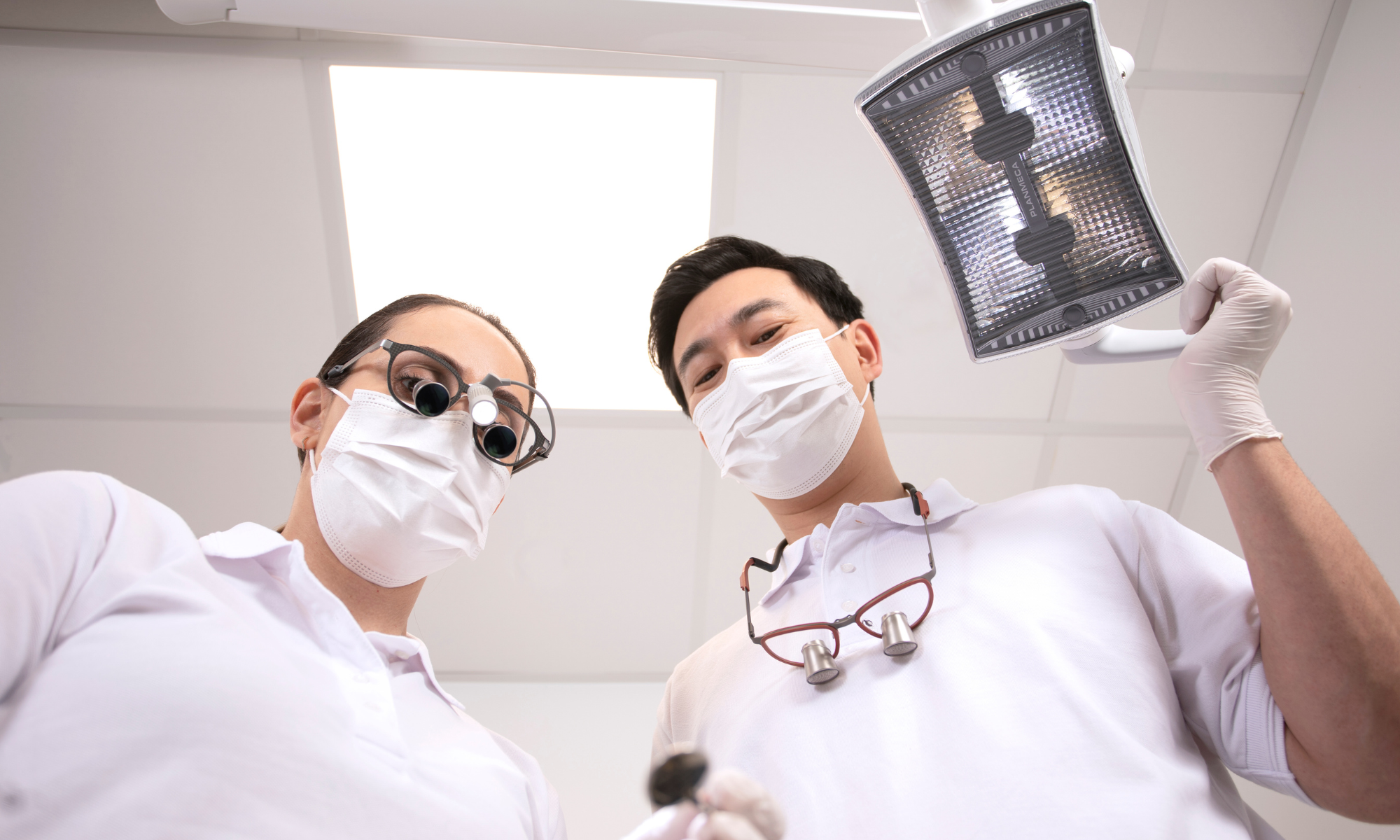 Importancia de la luz LED: ver mejor y trabajar con ergonomía